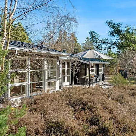 Florense - 2-5km From The Sea By Interhome Feriehus