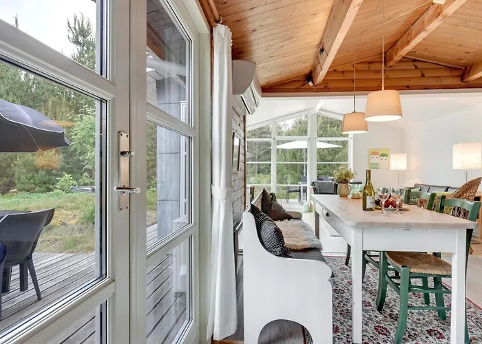 Dom wakacyjny Florense - 2-5km From The Sea By Interhome Henne Strand